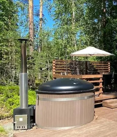 Landhaus Moekki Saunalla Maentymetsaessae *